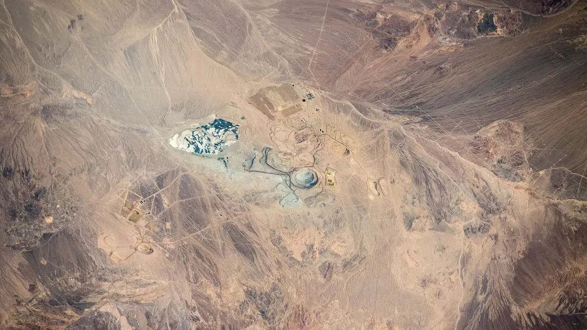 Huelga en Minera Centinela termina tras 11 días: qué incluye el acuerdo y qué pasa con el cobre